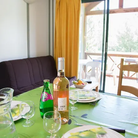 1 Les De Booz 4-6 Personnes Chalet Saint-Germain-du-Teil