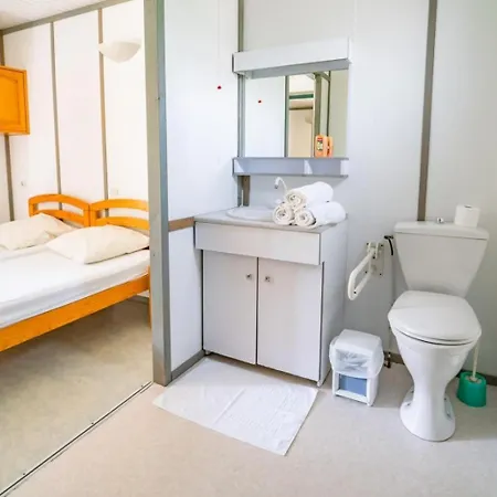 1 Les De Booz 4-6 Personnes Chalet Saint-Germain-du-Teil