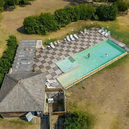 1 Les De Booz 4-6 Personnes Chalet *